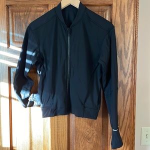 No longer fits my growing daughter. Size xs.